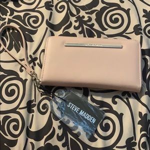 Blush Pink Steve Madden wristlet